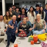 Hrithik Roshan and Saba Azad pose together with the entire Roshan clan on Sunaina Roshan’s birthday