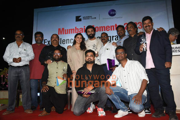 Photos: Alia Bhatt and Ranbir Kapoor attend the Mumbai Moments 2023 excellence in photography awards calendar launch Photos: Alia Bhatt and Ranbir Kapoor attend the Mumbai Moments 2023 excellence in photography awards calendar launch
