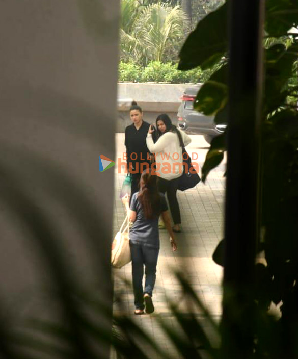 Photos: Alia Bhatt and Shaheen Bhatt spotted in Bandra