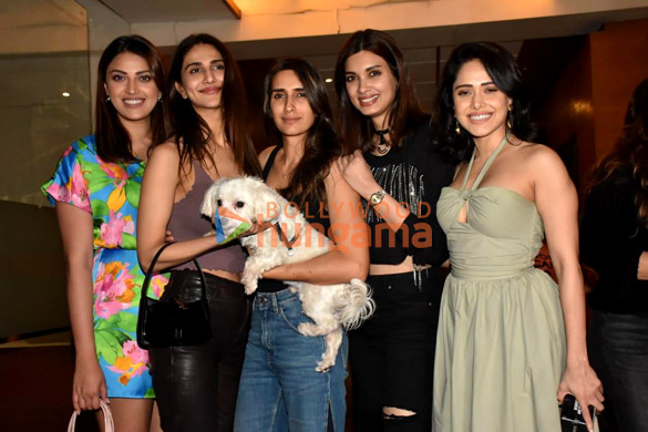 Photos: Vaani Kapoor, Nushrratt Bharuccha, Diana Penty and others snapped at Pragya Kapoor’s house party Photos: Vaani Kapoor, Nushrratt Bharuccha, Diana Penty and others snapped at Pragya Kapoor’s house party