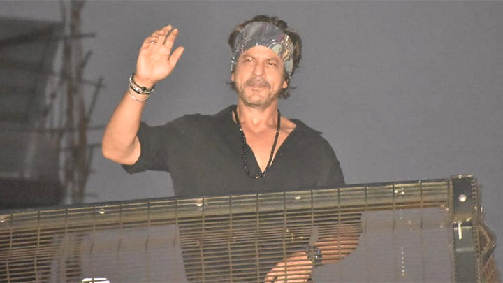 Shah Rukh Khan’s Pleasant surprise for his fans on Pathaan’s success