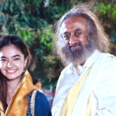 Anushka Sen meets Sri Sri Ravishankar; shares photos of her visit to the ashram