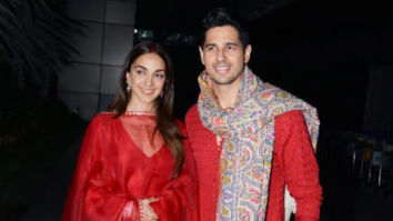 Photos: Kiara Advani and Sidharth Malhotra snapped meeting the media in Delhi after their wedding
