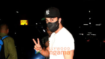 Photos: Ranbir Kapoor, Rashmika Mandanna, Hrithik Roshan and others snapped at the airport