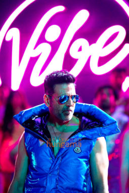 Movie Stills Of The Movie Selfiee