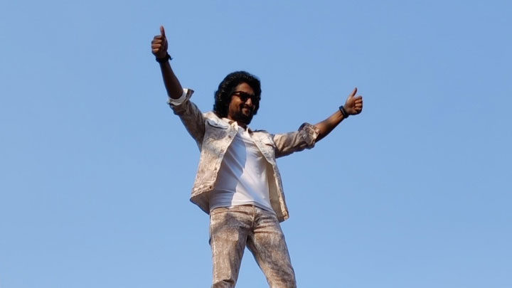 Now that’s how a superstar makes his grand entry for Dasara trailer launch
