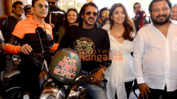 Photos: Producer Anand Pandit and Kabzaa stars Shriya Saran and Upendra ride bikes on Mumbai streets