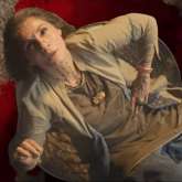 "Dimple Kapadia cracked her finger in the first take" - says Saas, Bahu Aur Flamingo director Homi Adajania