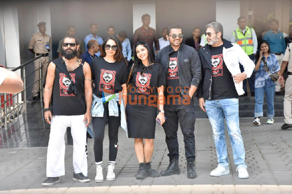 Photos: Chiyaan Vikram, Jayam Ravi, Karthi, Sobhita Dhulipala and Aishwarya Lekshmi arrive in Mumbai to promote their film PS 2 Photos: Chiyaan Vikram, Jayam Ravi, Karthi, Sobhita Dhulipala and Aishwarya Lekshmi arrive in Mumbai to promote their film PS 2