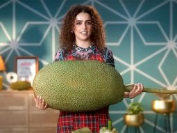 How To Cut A Kathal? ft. Sanya Malhotra | Kathal | Netflix India