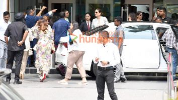 Photos: Kareena Kapoor Khan snapped outside NMACC in BKC