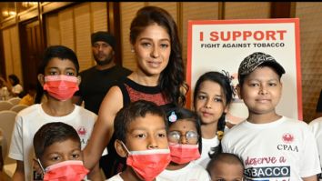 Photos: Sunidhi Chauhan snapped at the Cancer Patients Aid Association