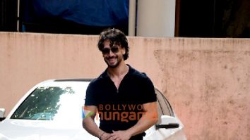 Photos: Tiger Shroff snapped at Sanjay Leela Bhansali’s office in Juhu