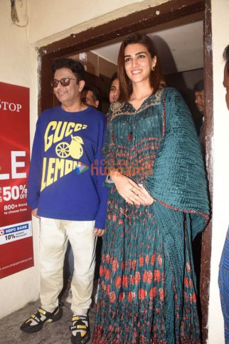 Photos: Kriti Sanon, Bhushan Kumar, Nupur Sanon and others snapped at PVR Juhu