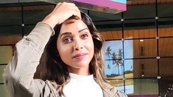 Anupriya Goenka spreads a wide smile for paps as she gets clicked
