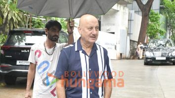 Photos: Anupam Kher snapped outside Kangana Ranaut’s office