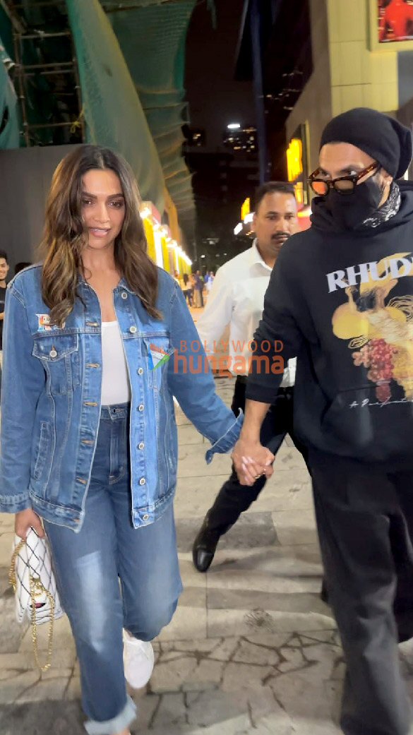 Photos: Deepika Padukone and Ranveer Singh snapped outside PVR, Lower Parel Photos: Deepika Padukone and Ranveer Singh snapped outside PVR, Lower Parel