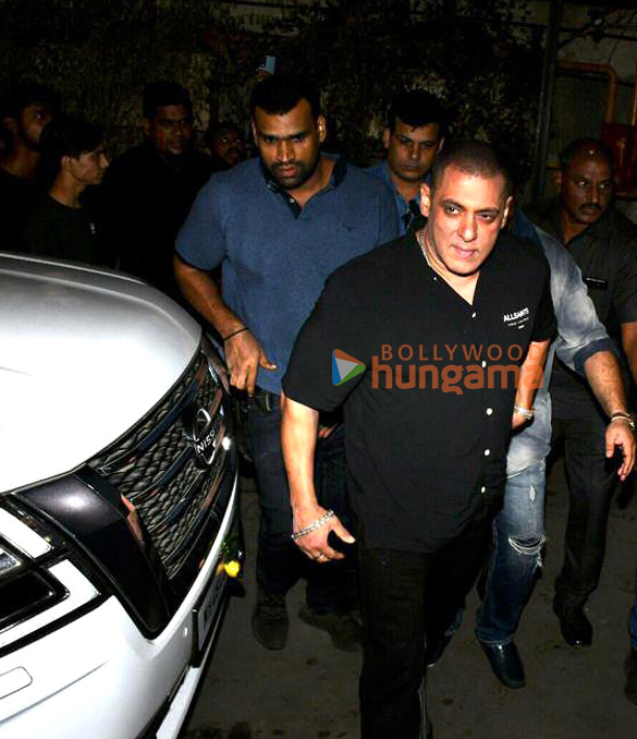 Photos: Celebs snapped at Bastian in Worli Photos: Celebs snapped at Bastian in Worli