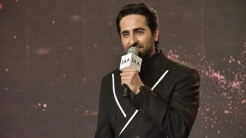 Ayushmann Khurrana and Prasoon Joshi recite their poems at the IndAA Awards