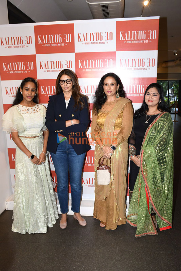 Photos: Shweta Bachchan Nanda snapped at an art exhibition Photos: Shweta Bachchan Nanda snapped at an art exhibition