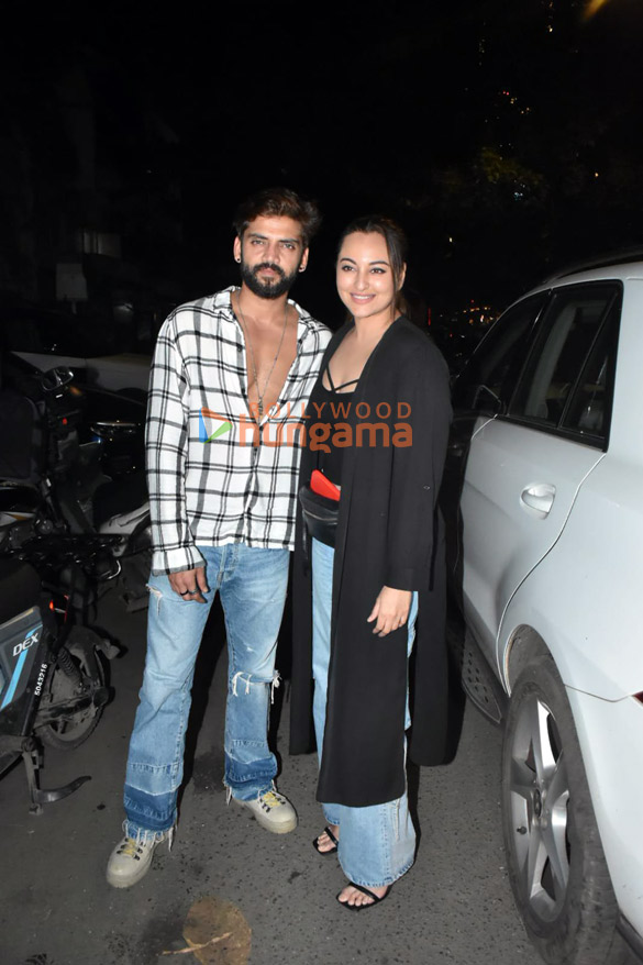 Photos: Sonakshi Sinha and Zaheer Iqbal snapped at Mizu in Bandra Photos: Sonakshi Sinha and Zaheer Iqbal snapped at Mizu in Bandra