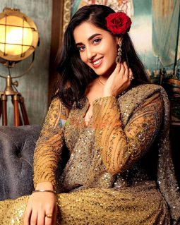 Celeb Photos Of Simratt Kaur Randhawa