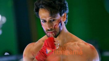 Ganapath movie stills