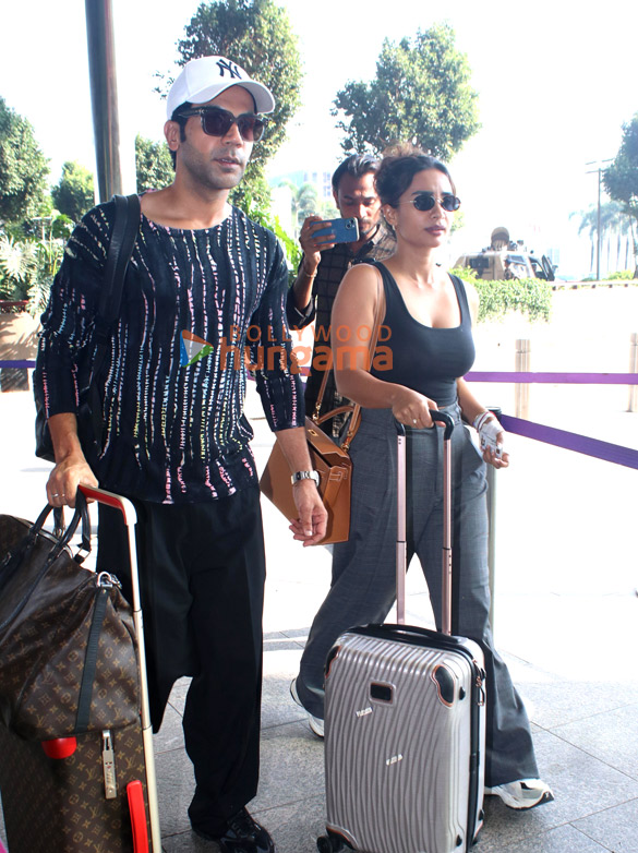 Photos: Rajkummar Rao, Patralekha, Kamal Haasan and others snapped at the airport Photos: Rajkummar Rao, Patralekha, Kamal Haasan and others snapped at the airport