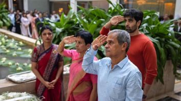 Adivi Sesh remembers 26/11 martyrs with Major Sandeep Unnikrishnan’s parents in Mumbai, see pics