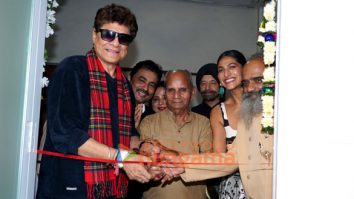 Photos: Kubbra Sait, Firoz Khan snapped at the inauguration of the new branch of Rejua Energy Center