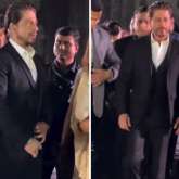 Shah Rukh Khan graces an event to honour 26 11 heroes at Gateway of India, watch