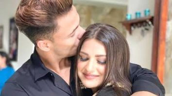 Himanshi Khurana shares a heartfelt note revealing her separation from Asim Riaz; says, “We are sacrificing our love for our different religious beliefs”