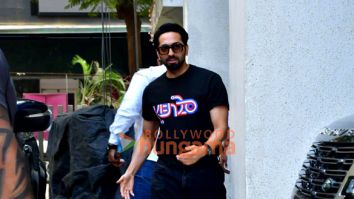 Photos: Ayushmann Khurrana snapped at T-Series office