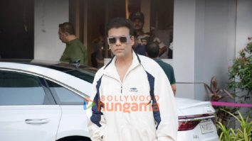 Photos: Karan Johar and Ektaa R Kapoor snapped at Kalina airport