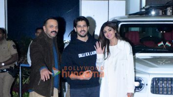 Photos: Sidharth Malhotra, Shilpa Shetty and Rohit Shetty snapped at Kalina airport