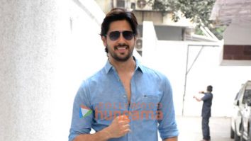 Photos: Sidharth Malhotra snapped at the Dharma Productions’ office