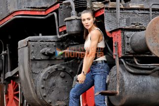 Crakk – Jeetegaa… Toh Jiyegaa