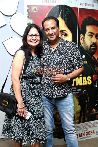 Photos: Screening of film Merry Christmas in Goa organised by Kewal Garg