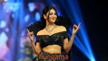 Photos: Shruti Haasan, Shriya Saran, Harshavardhan Rane, and others walk the ramp for Lakshmi Manchu’s Teach for Change 9th Annual Fundraiser Fashion Show