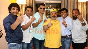 Photos: Team ‘Dhaaak’ celebrated the success of Jaikara song