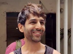 Paps interaction with their favourite Kartik Aaryan is always so fun!