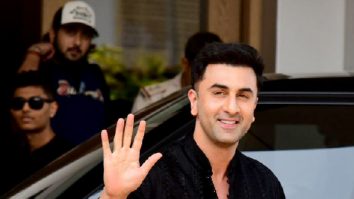 Photos: Ranbir Kapoor snapped at Kalina airport