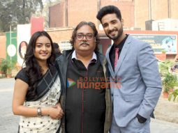 Pyar Ke Do Naam on the sets