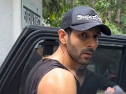 Kartik Aaryan surely trains hard for that muscular body