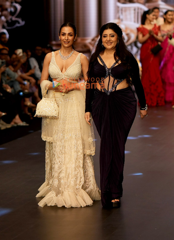 Photos: Malaika Arora turns showstopper for Archana Kochhar and Lavie at Bombay Times Fashion Week 2024 Photos: Malaika Arora turns showstopper for Archana Kochhar and Lavie at Bombay Times Fashion Week 2024