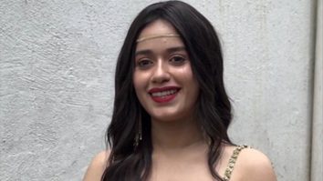 Let’s relive the retro era again with Jannat Zubair’s dramatic look!