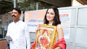 Photos: Divya Khossla visits Siddhivinayak Temple to seek blessings