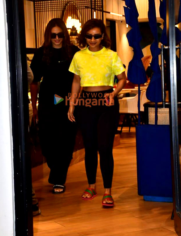 Photos: Patralekha and Huma Qureshi snapped in Juhu Photos: Patralekha and Huma Qureshi snapped in Juhu