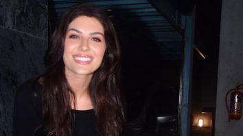 Photos: Elnaaz Norouzi celebrates birthday with media