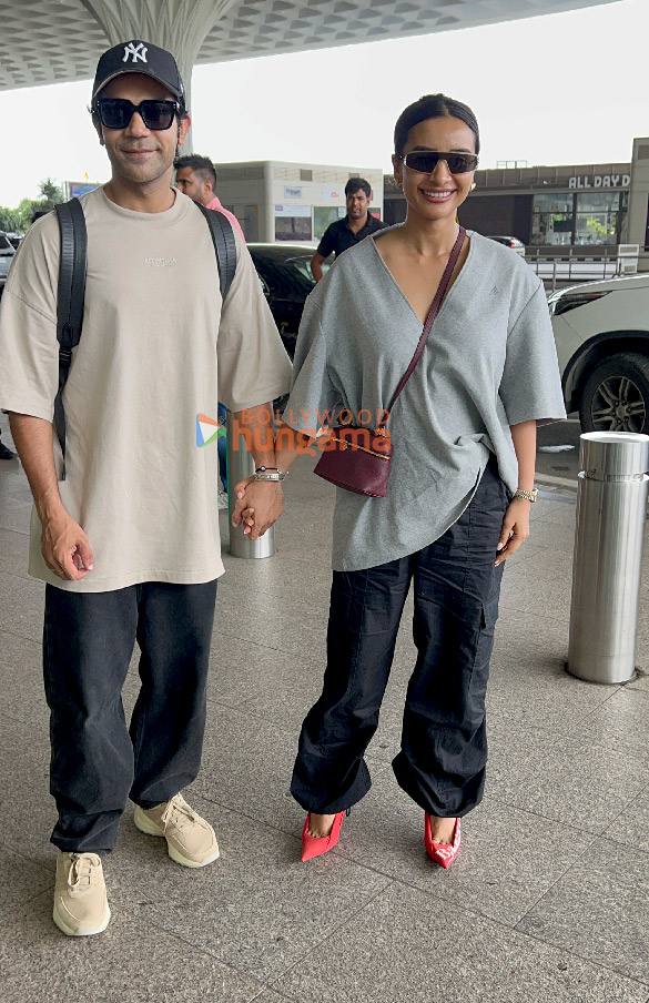 Photos: Rajkummar Rao, Patralekha, Manisha Koirala and Arbaaz Khan snapped at the airport Photos: Rajkummar Rao, Patralekha, Manisha Koirala and Arbaaz Khan snapped at the airport